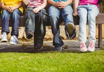 Primul născut sau copilul mai mic? Ordinea în care te-ai născut ar putea influența bolile pe care le vei avea