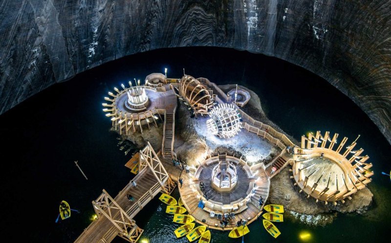 Salina Turda, în presa internațională. Cel mai vizitat obiectiv turistic din Cluj, admirat de jurnaliștii străini: „Refugiu în valul de căldură”
