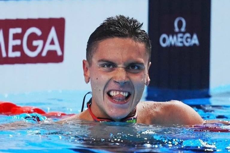 David Popovici, calificare en-fanfare în finala probei de 100 de metri liber la Campionatele Europene