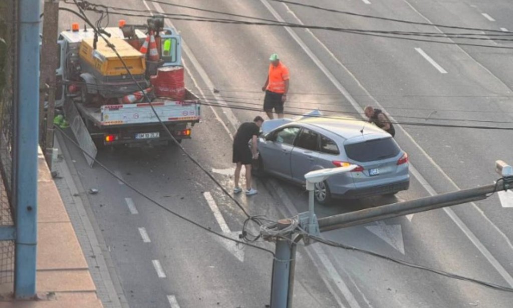 Cum s-a produs accidentul de pe Calea Baciului din Cluj în urma căruia o femeie a ajuns la spital