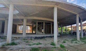 IMAGINI noi cu lucrările de pe șantierul noii școli din comuna Florești / Echipele de constructori au fost în concediu