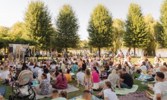 Teatru de păpuși și fapte bune la Iulius Mall Cluj: sprijină un copil să înceapă școala cu un GhiozdănOK