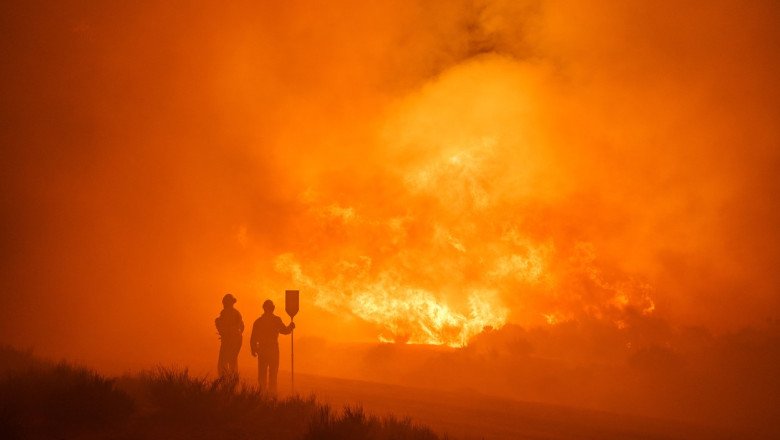 Avertisment MAE pentru o zonă plină de români: cod roșu de risc de incendii
