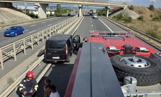 Cluj: Accident de microbuz pe A3. Mai multe persoane au fost rănite