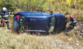 Autoturism răsturnat pe centura Vâlcele–Apahida. Un bărbat a primit îngrijiri medicale