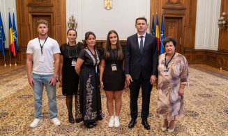 Cei patru elevi de 10 ai Clujului, premiați la Senat: „România are tineri în care merită să creadă”