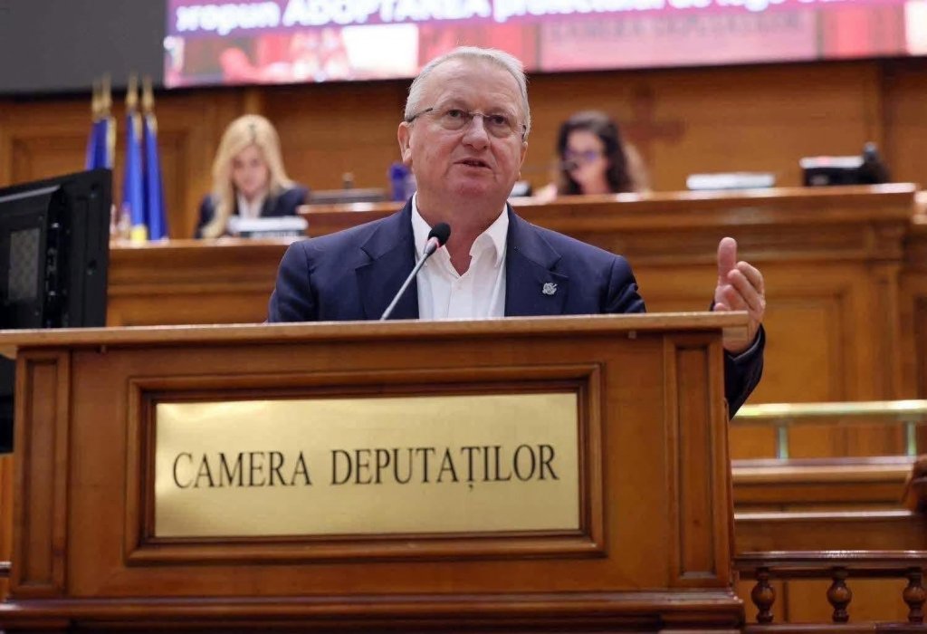 Deputatul Remus Lăpușan, la începutul unei noi sesiuni parlamentare: „România are nevoie de stabilitate politică”