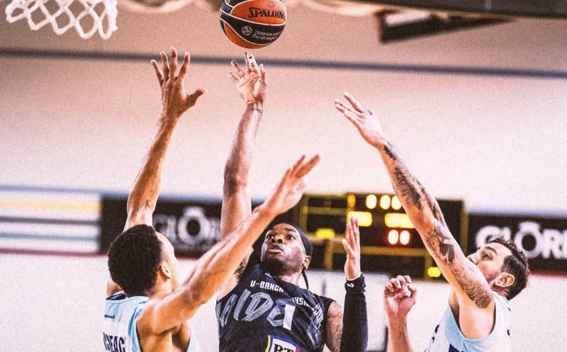 U-BT a debutat cu un succes la Gloria Cup. Clujenii au câștigat în fața unei echipe de EuroCup