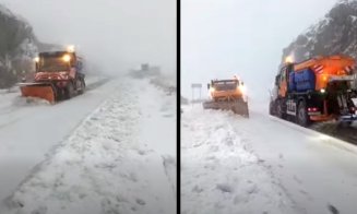 Utilajele de deszăpezire au intrat pe Transfăgărășan după o ninsoare abundentă
