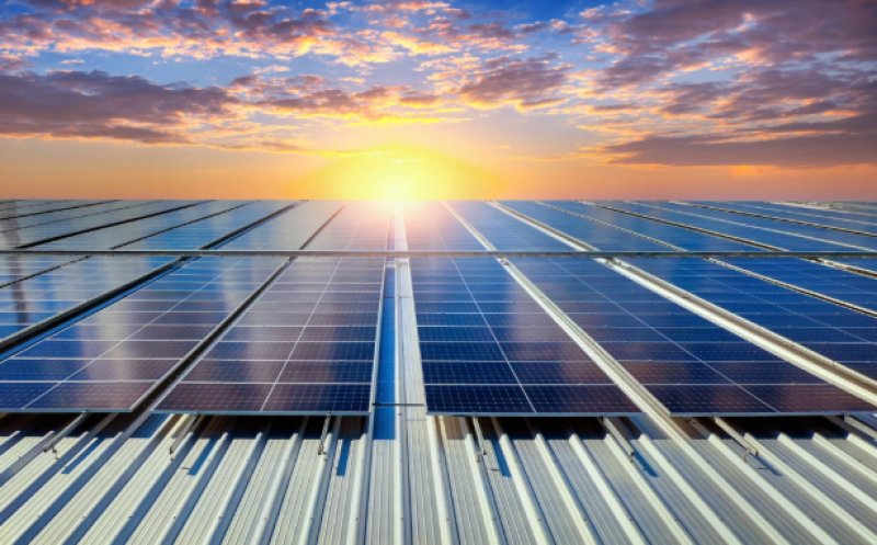 Panouri solare și energie stocată cu bani europeni. AFIR lansează finanțări de sute de milioane de euro