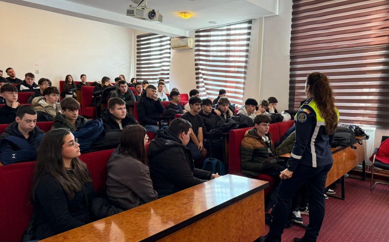 Peste 1.200 de acțiuni pentru siguranța elevilor. Ce pregătește Poliția Cluj pentru noul an școlar