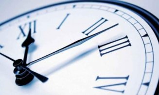 Când trecem la ora de iarnă în 2026: Data la care ceasurile se dau înapoi, dormim mai mult și diminețile devin mai luminoase