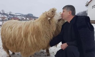 Pomohaci, preotul destituit care ținea slujbe peste capul BOR, a primit arest preventiv în al 3-lea dosar de pornografie cu minori