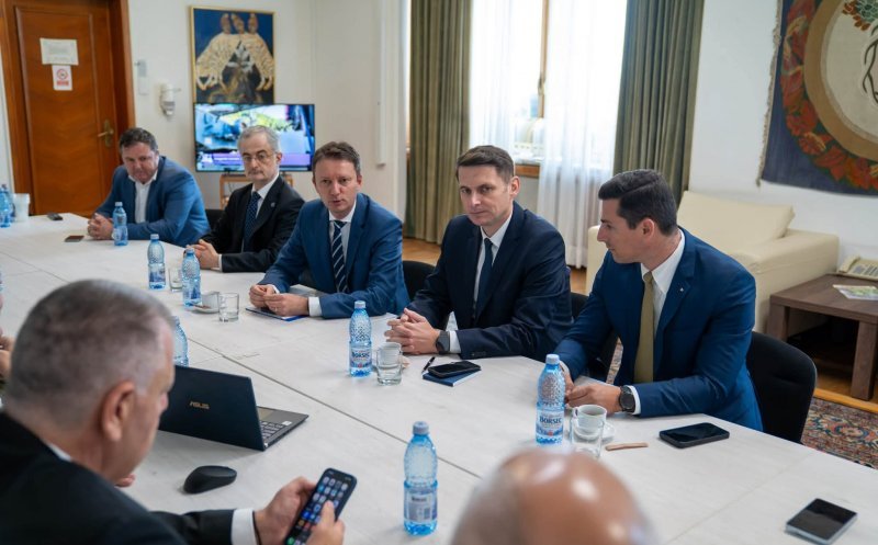 Cine este clujeanul din Guvernul Siegfried Mureșan. Cum și-ar fi împărțit PNL, USR și UDMR ministerele (surse)