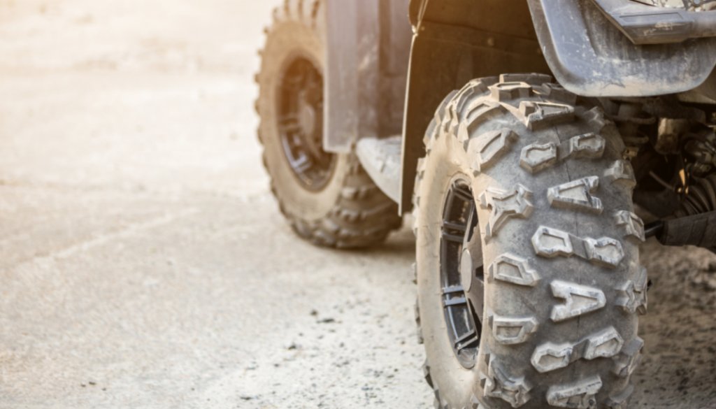 A ieșit la plimbare cu ATV-ul, dar s-a ales cu dosar penal. Ce au descoperit polițiștii clujeni în urma unui control de rutină