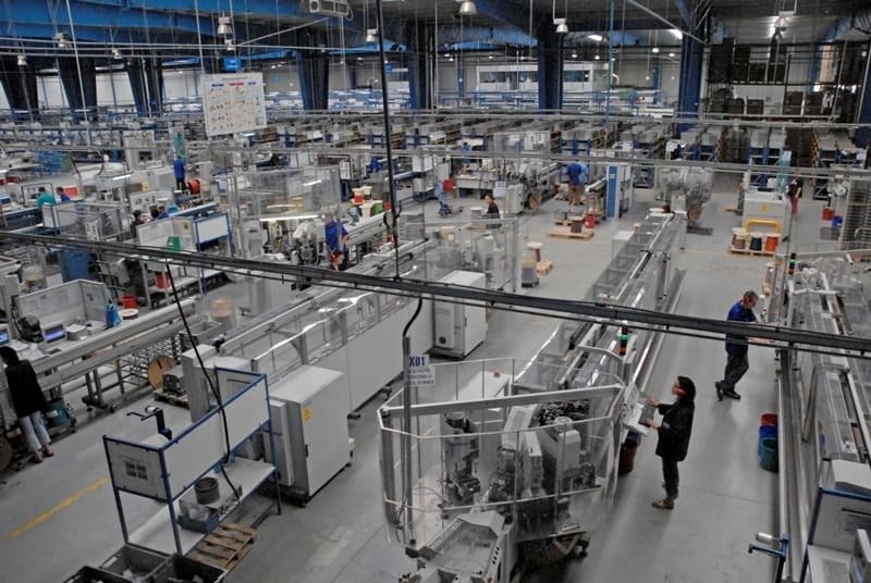 Concedieri masive la o companie din județul Cluj. Sute de angajați sunt vizați