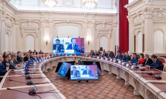 Întâlnire a echipei propuse de Siegfried Mureșan la Guvern. Abrudean: „Parlamentarii pot decide ieșirea României din criza politică sau o pot prelungi