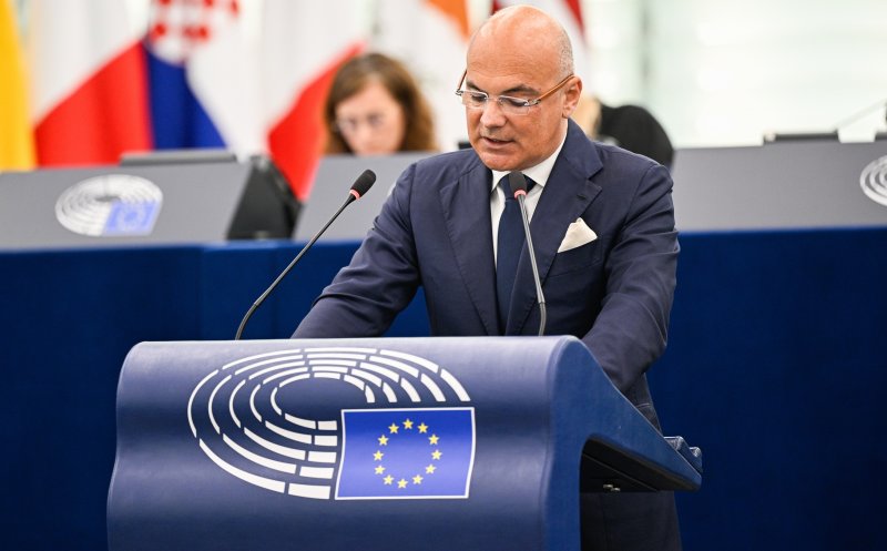 Rareș Bogdan: Grupul PPE din Parlamentul European, baricadat în jurul fermierilor