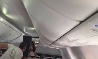 Atac terorist într-un avion cu 175 de pasageri la bord. Un pilot l-a înjunghiat pe celălalt și a încercat să prpbușească aeronava