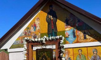 Pe modelul ”Pomohaci”, un alt preot dat afară din Ortodoxie și-a făcut ”biserică” acasă și ținea slujbe ilegal / Racola credincioși pe TikTok