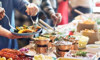 Dieta care ar putea încetini îmbătrânirea creierului cu până la 2,5 ani. Ce alimente au atras atenția cercetătorilor