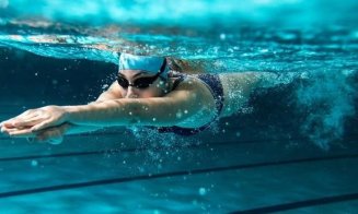Înotul devine treptat un sport interzis pentru mulți clujeni. Prețuri de lux față de Paris, Berlin sau Budapesta