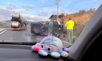 2 accidente pe DN1 - E60, pe raza localităților Vâlcele - Feleacu / O mașină răsturnată, alta în șanț
