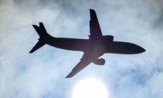 Momente tensionate la bordul unui avion decolat de pe Otopeni! Aeronava a aterizat de urgență, la câteva minute după decolare