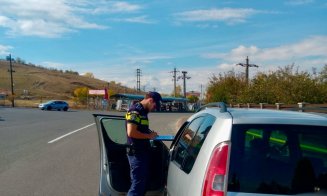Băuți, vitezomani, butonând telefoane, depășind neregulamentar. Colegi de trafic pe drumurile Clujului