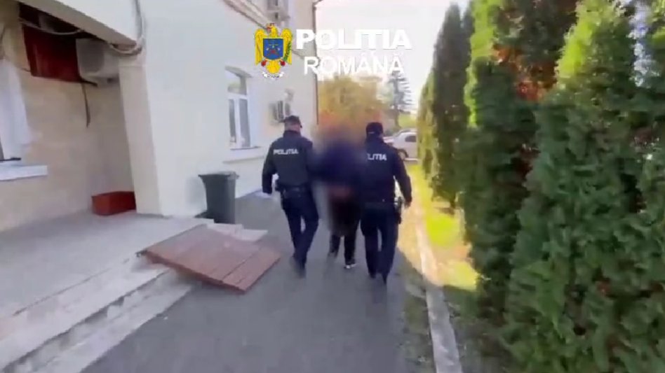Pagubă de sute de mii de lei într-o școală din Cluj: 10 table interactive au dispărut în timpul renovărilor. Ce au descoperit polițiștii