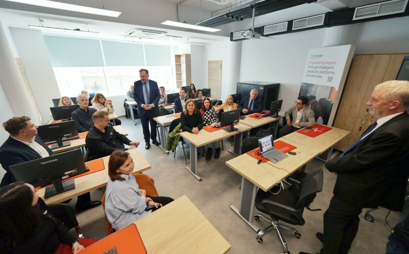 Laborator nou de AI la UTCN. Studenții vor putea antrena modele de inteligență artificială pe un server de mare performanță