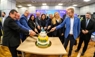 Pasagerul cu numărul 3 milioane în 2026, sărbătorit la Aeroportul Cluj. Tișe: „Țintim 10 mil. în 2045 și primul zbor spre New York”