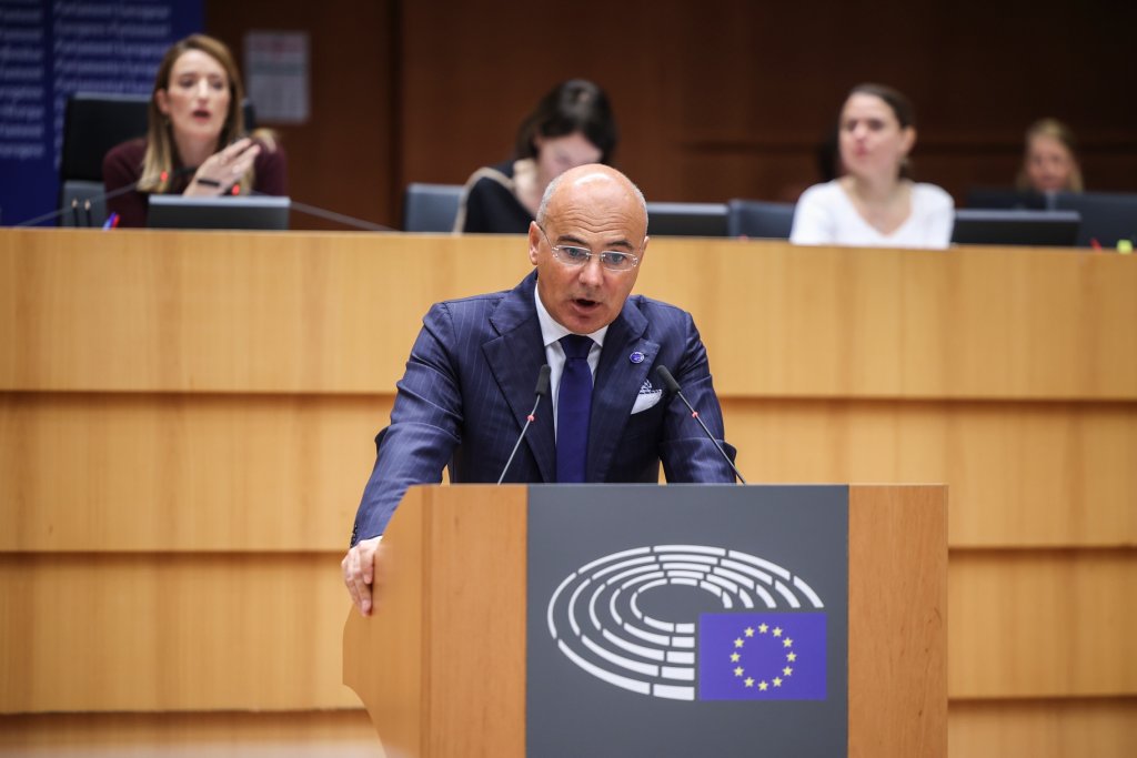 Cât de competitivă mai este UE în concertul global? Interviu cu europarlamentarul PNL Rareș Bogdan