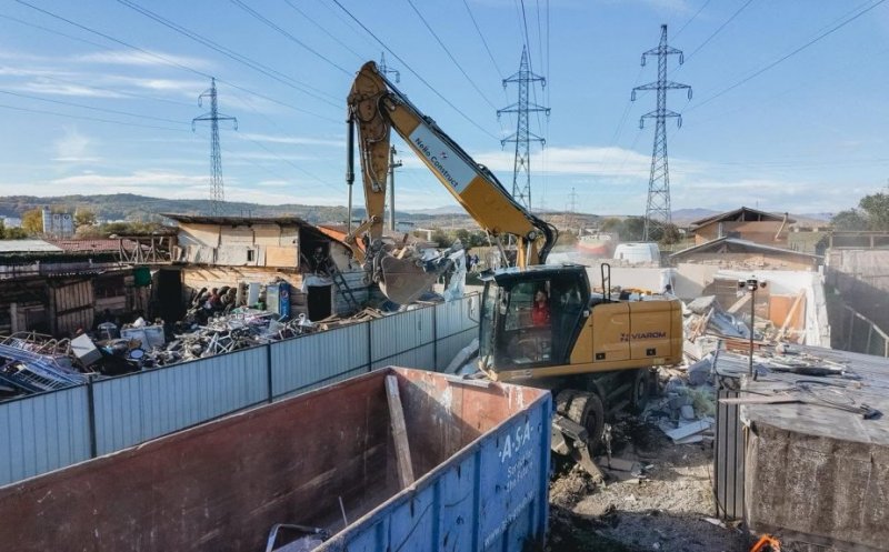 Construcții ilegale demolate în Florești. Primarul Pivariu explică ce se întâmplă cu familiile care locuiau acolo