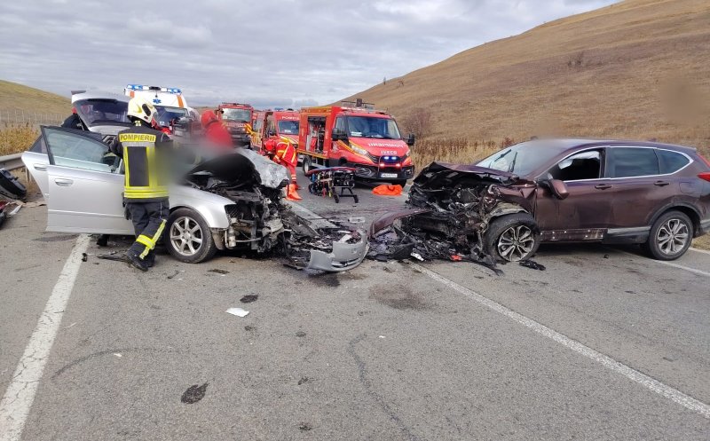 Accident pe centura Vâlcele-Apahida. Două persoane au fost transportate la spital