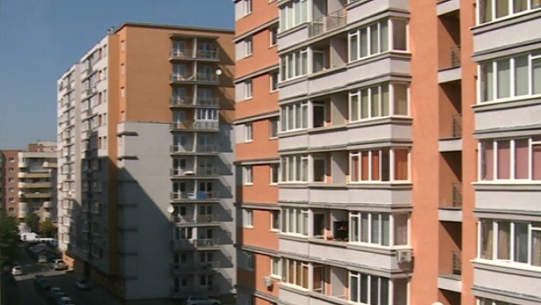 Ce se întâmplă cu balcoanele închise. Anunțul ministrului Dezvoltării